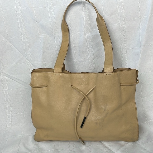 Gucci Balthus Leather Drawstring Tote Shoulder Bag Soft Beige - Picture 1 of 17